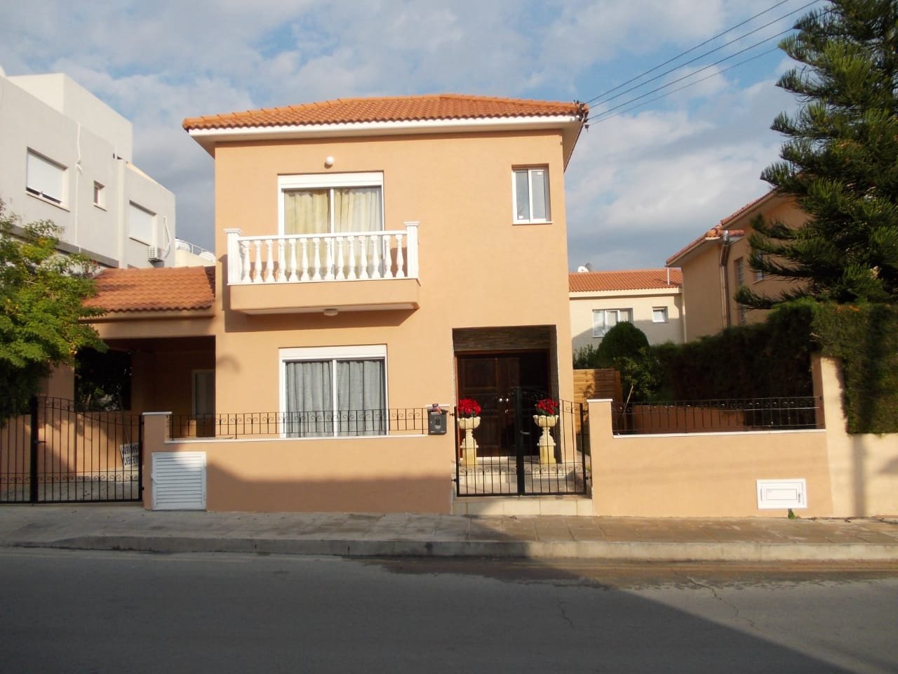3 Bedrooms House / Villa in Papas Area, Limassol