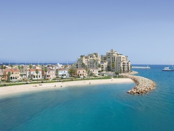 4 Bedrooms Apartment in Molos, Limassol