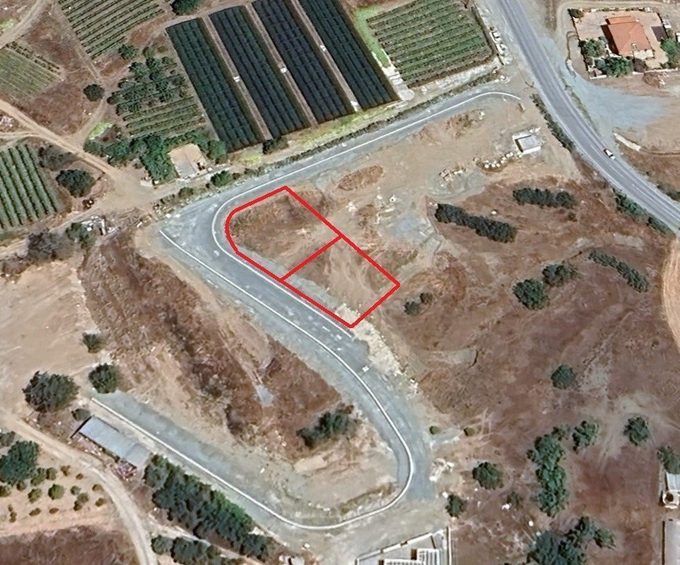 Land in Pareklissia, Limassol