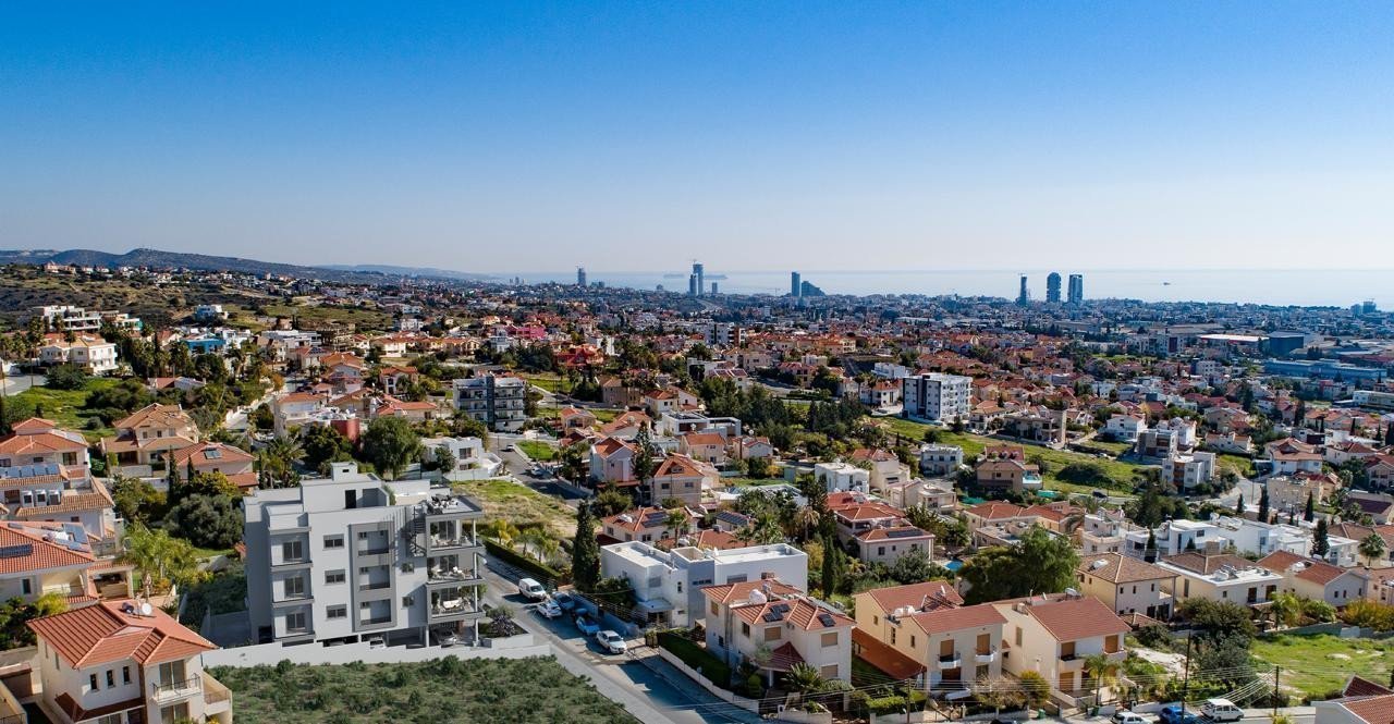 2 Bedrooms Apartment in Agios Athanasios, Limassol