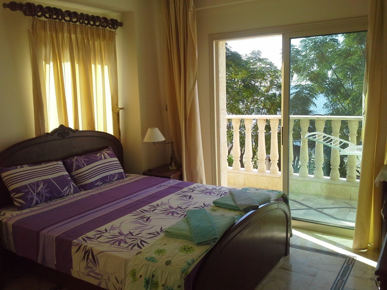 9 Bedrooms House / Villa in Chlorakas, Paphos