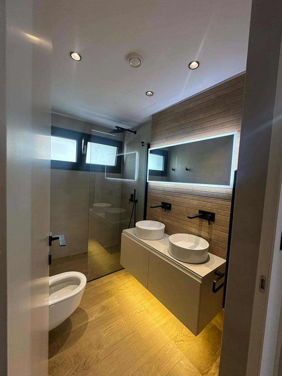 2 Bedrooms Apartment in Neapolis, Limassol