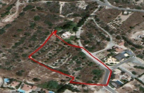 Land in Agios Tychonas, Limassol