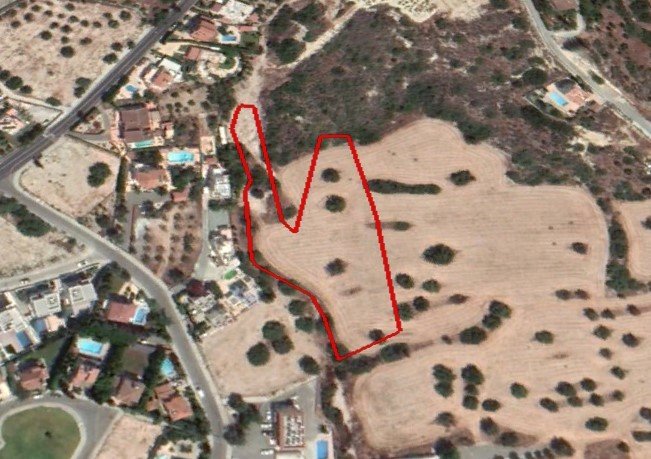 Land in Agios Tychonas, Limassol