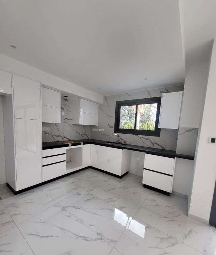 3 Bedrooms Apartment in Zakaki, Limassol