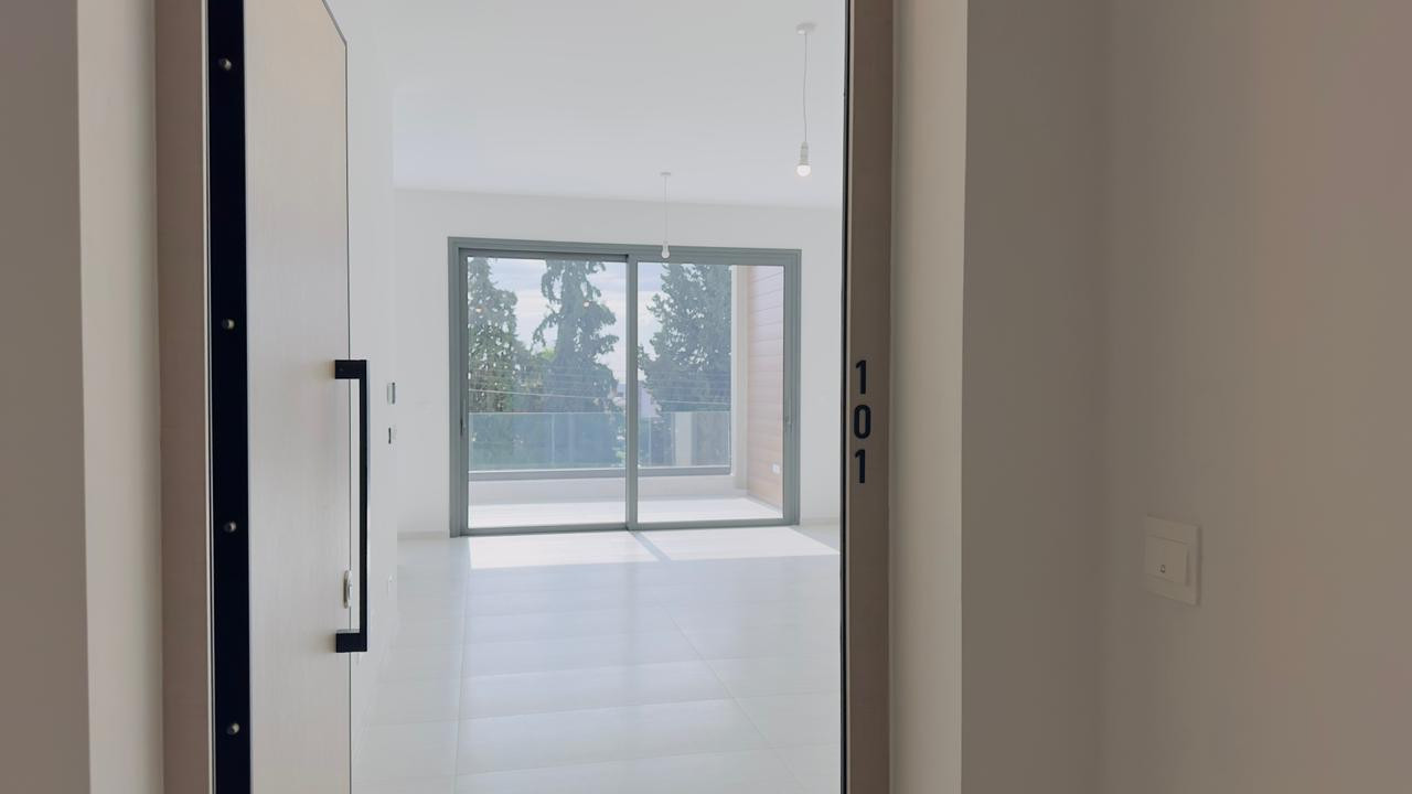 2 Bedrooms Apartment in Green Area, Limassol