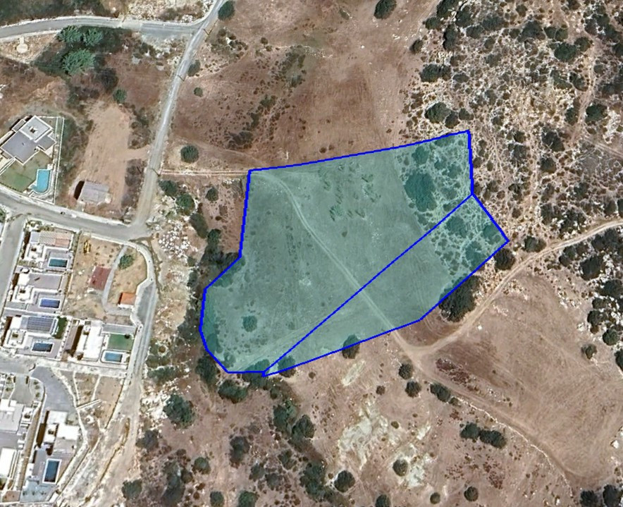 Land in Pareklissia, Limassol