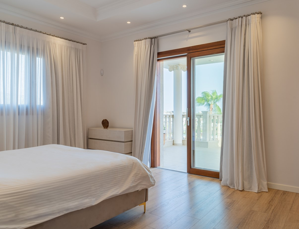 6 Bedrooms House / Villa in Kalogiri, Limassol