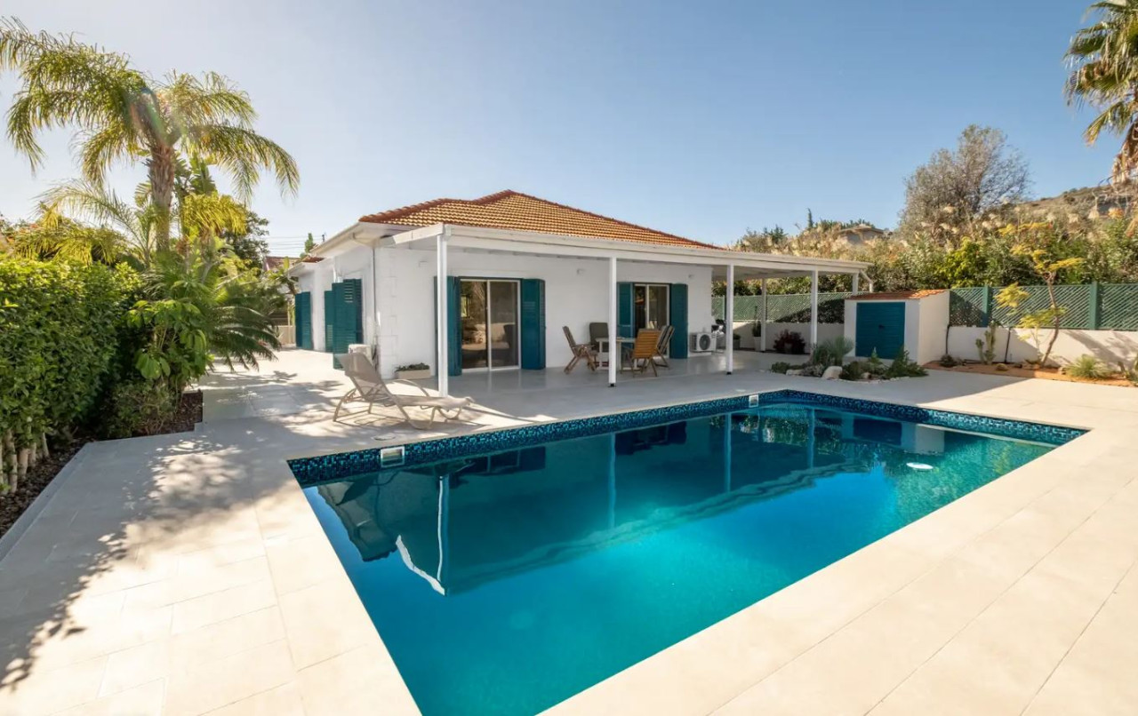 3 Bedrooms House / Villa in Pyrgos, Limassol