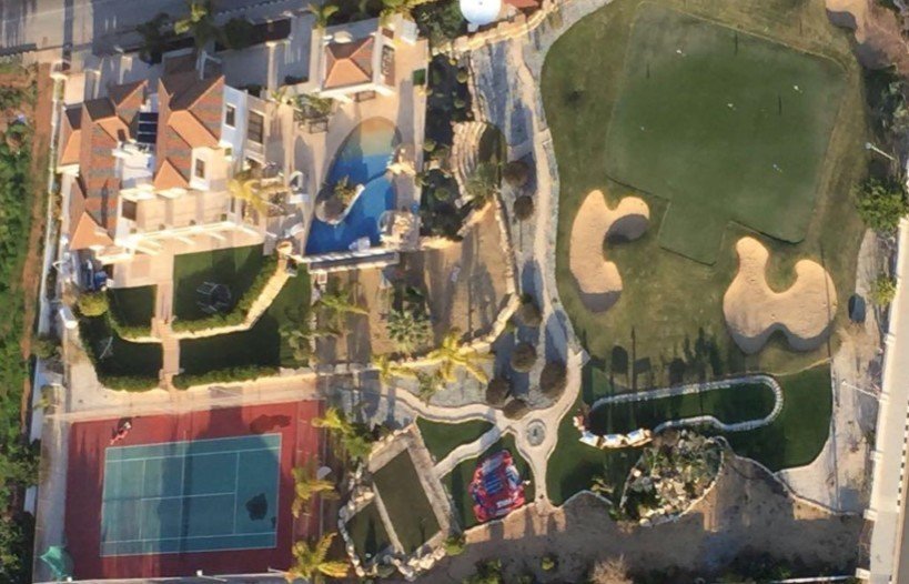 5 Bedrooms House / Villa in Sea Caves, Paphos