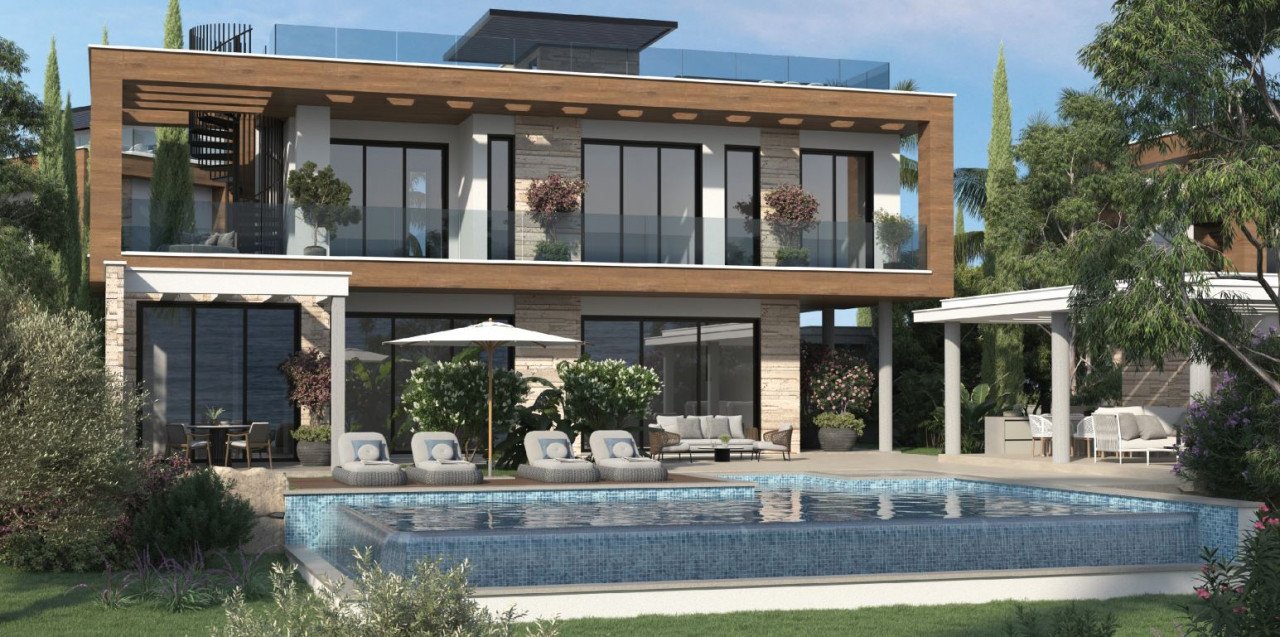 10 + Bedrooms Investment in Sea Caves, Paphos