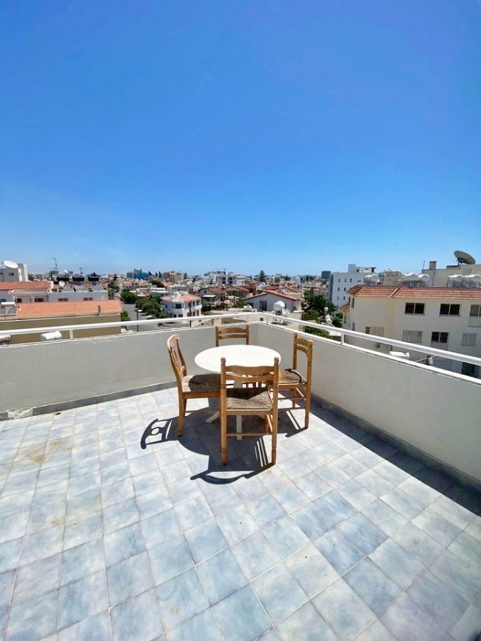2 Bedrooms Apartment in Larnaca, Larnaca