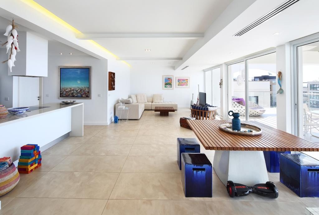 3 Bedrooms Apartment in Agios Tychonas, Limassol