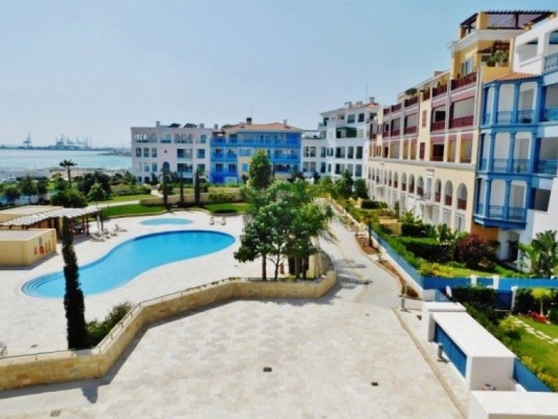 2 Bedrooms Apartment in Limassol Marina, Limassol
