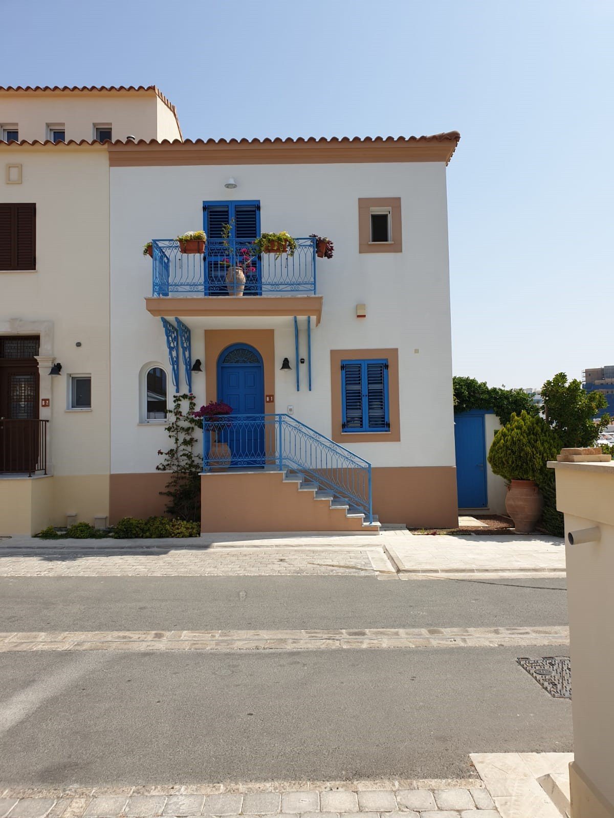 3 Bedrooms House / Villa in Limassol Marina, Limassol