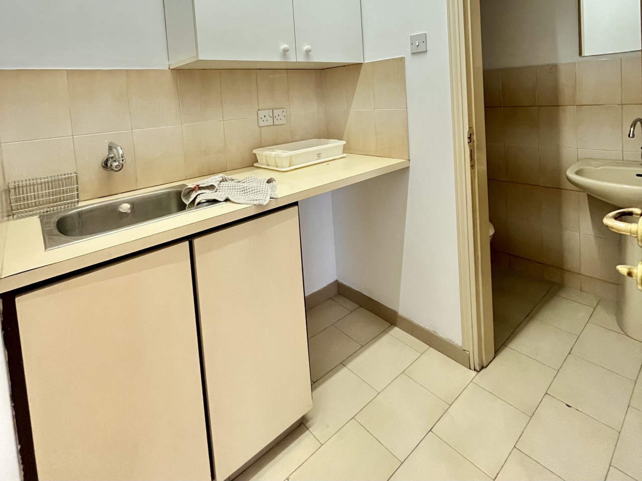 Office in Nicosia, Nicosia