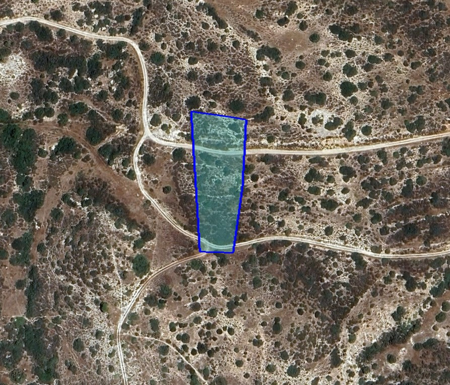 Land in Agios Tychonas, Limassol