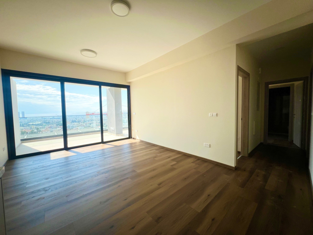 2 Bedrooms Apartment in Agios Athanasios, Limassol