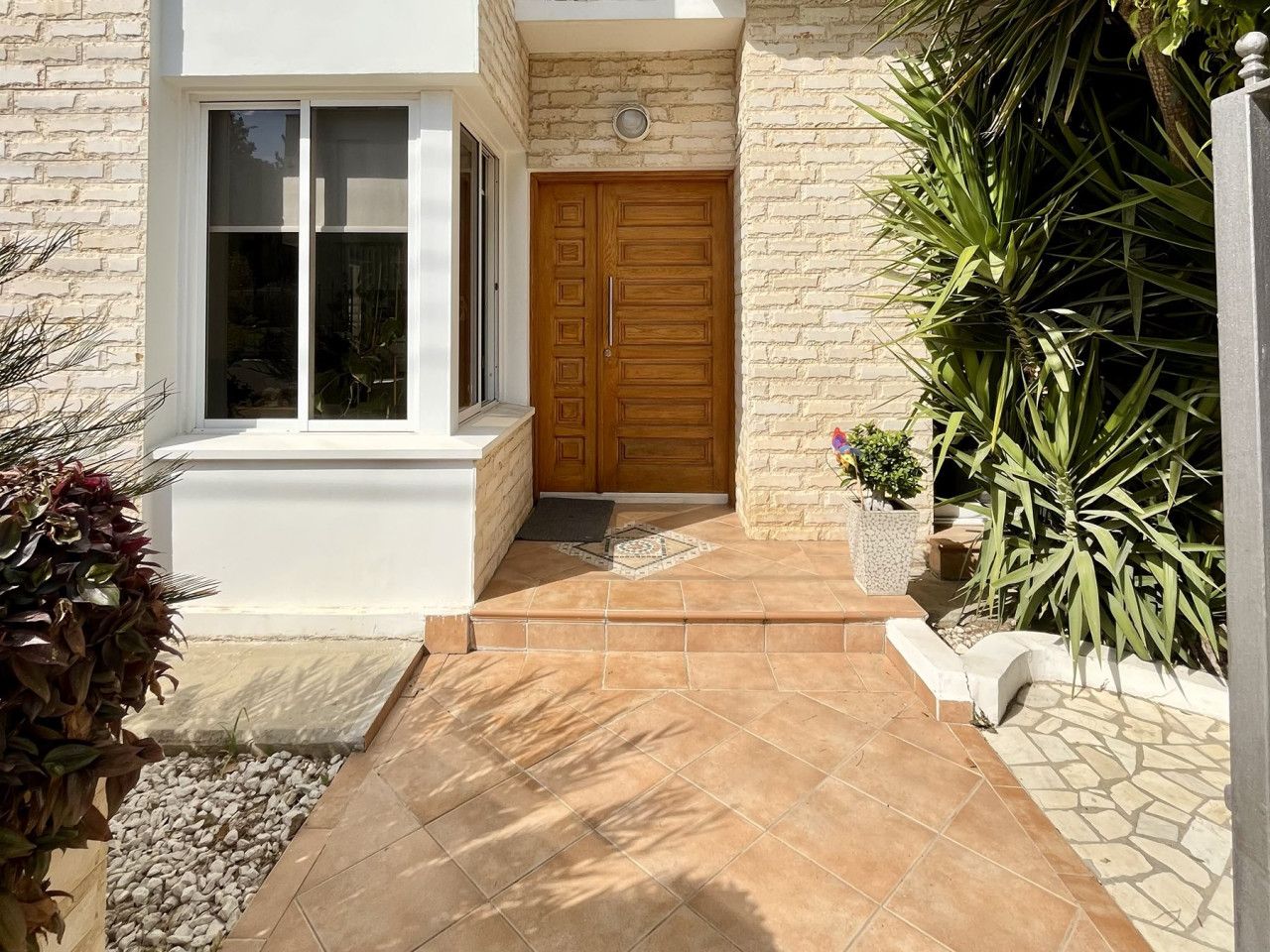 3 Bedrooms House / Villa in Strovolos, Nicosia