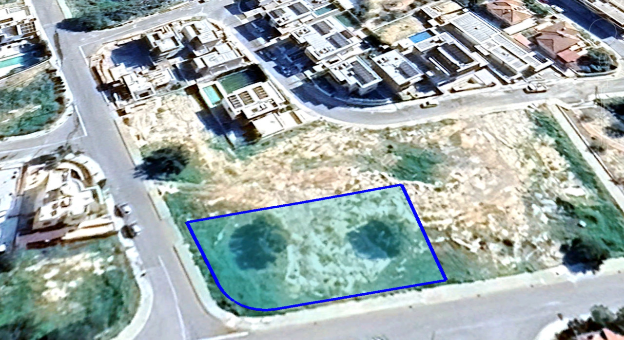 Land in Ypsonas, Limassol