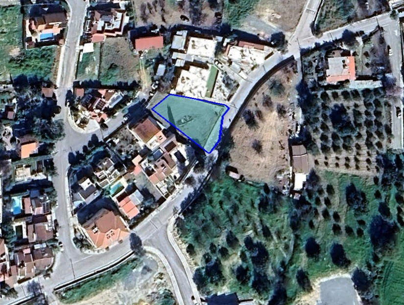 Land in Paramytha, Limassol