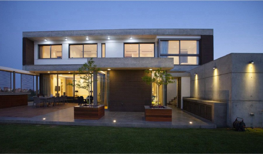 4 Bedrooms House / Villa in Erimi, Limassol