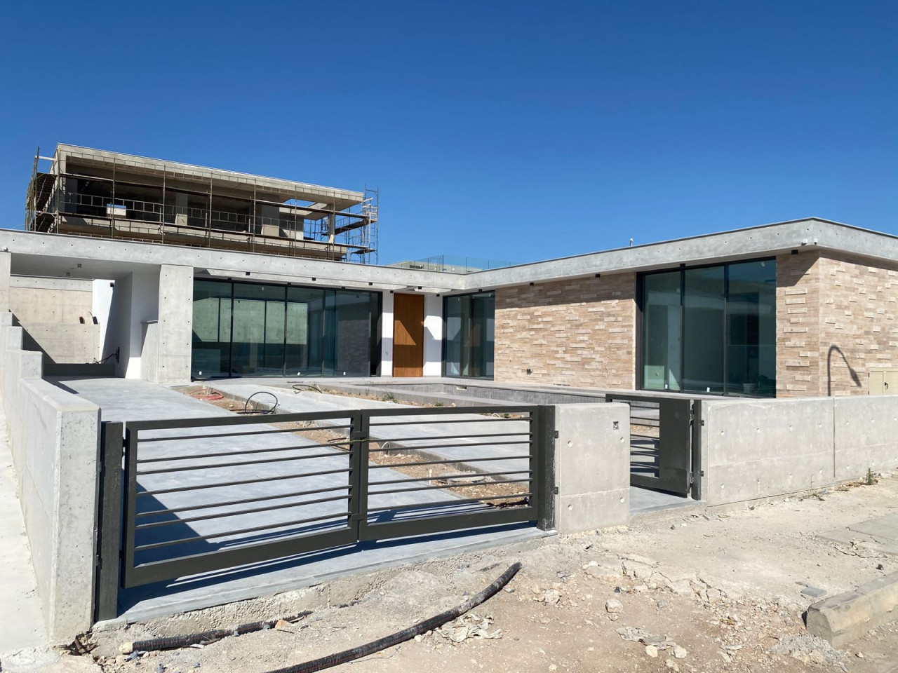 4 Bedrooms House / Villa in Peyia, Paphos