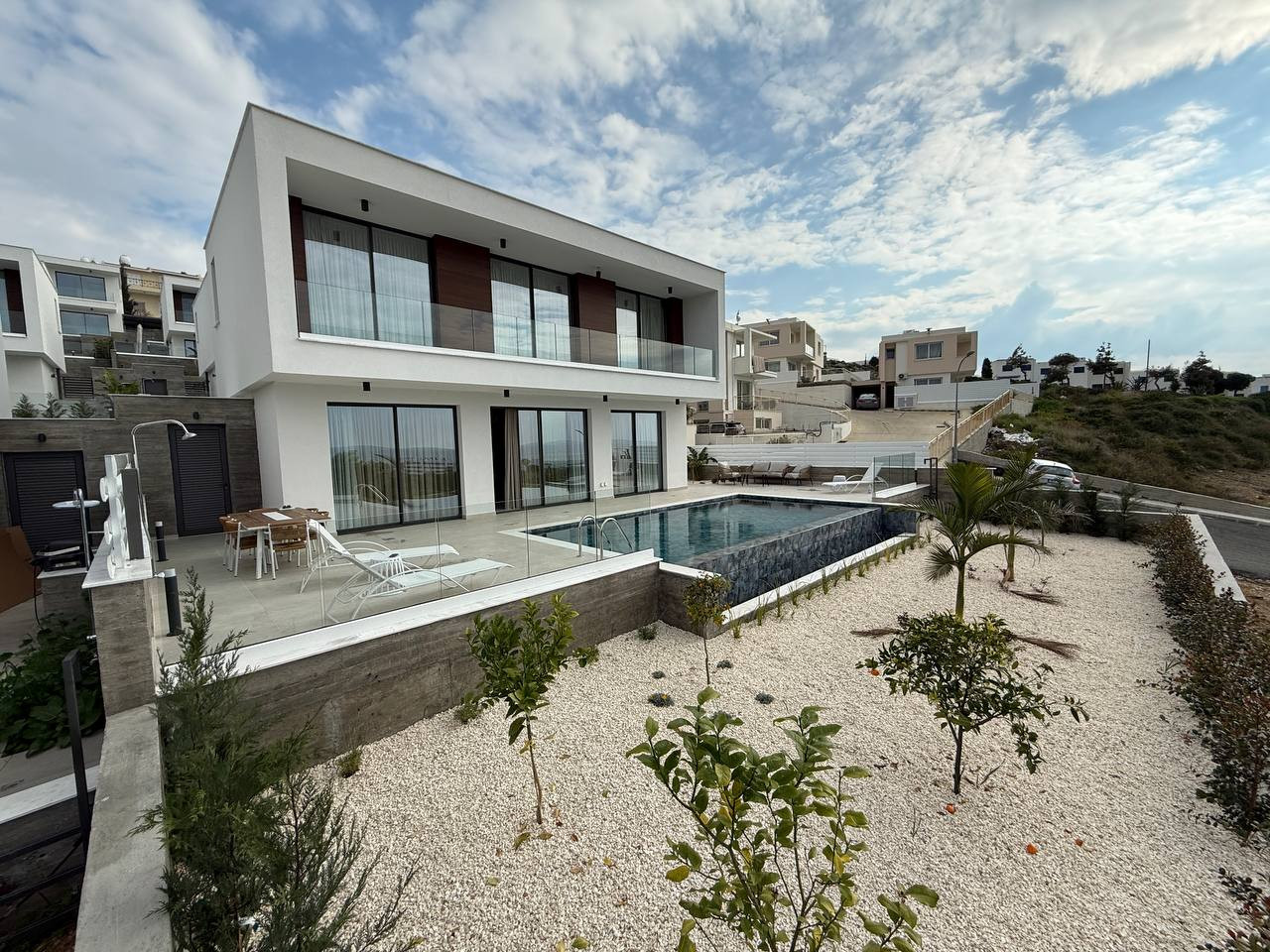 3 Bedrooms House / Villa in Chlorakas, Paphos