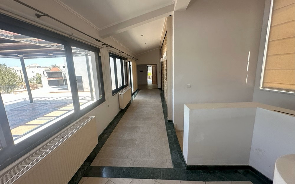 5 Bedrooms House / Villa in Geroskipou, Paphos