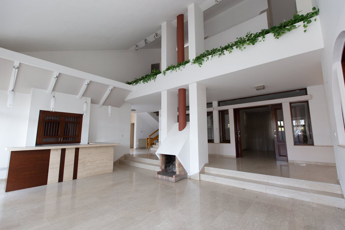 4 Bedrooms House / Villa in Aglantzia, Nicosia