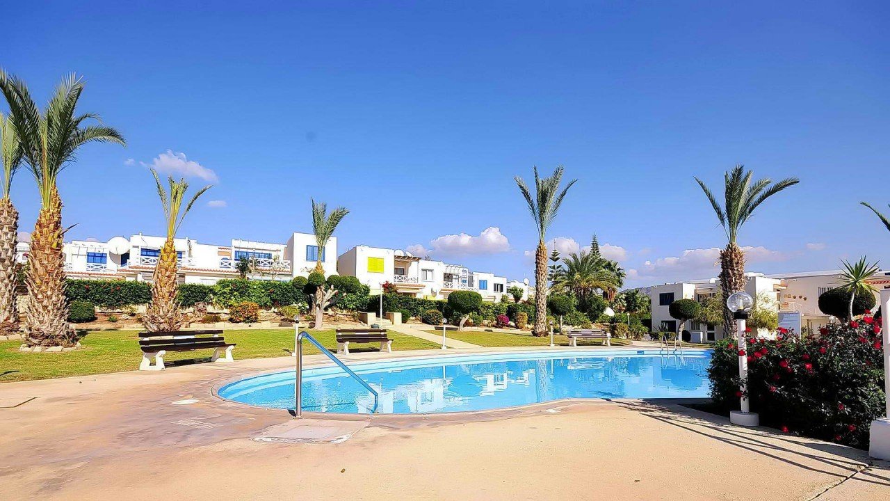 3 Bedrooms House / Villa in Coral Bay, Paphos