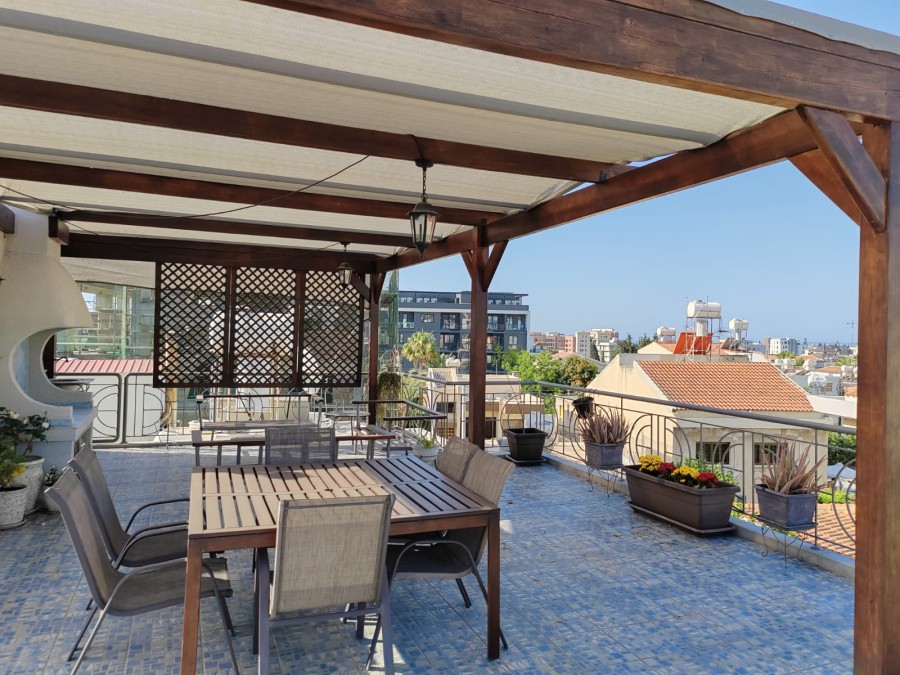 4 Bedrooms Penthouse in Potamos Germasogeias, Limassol