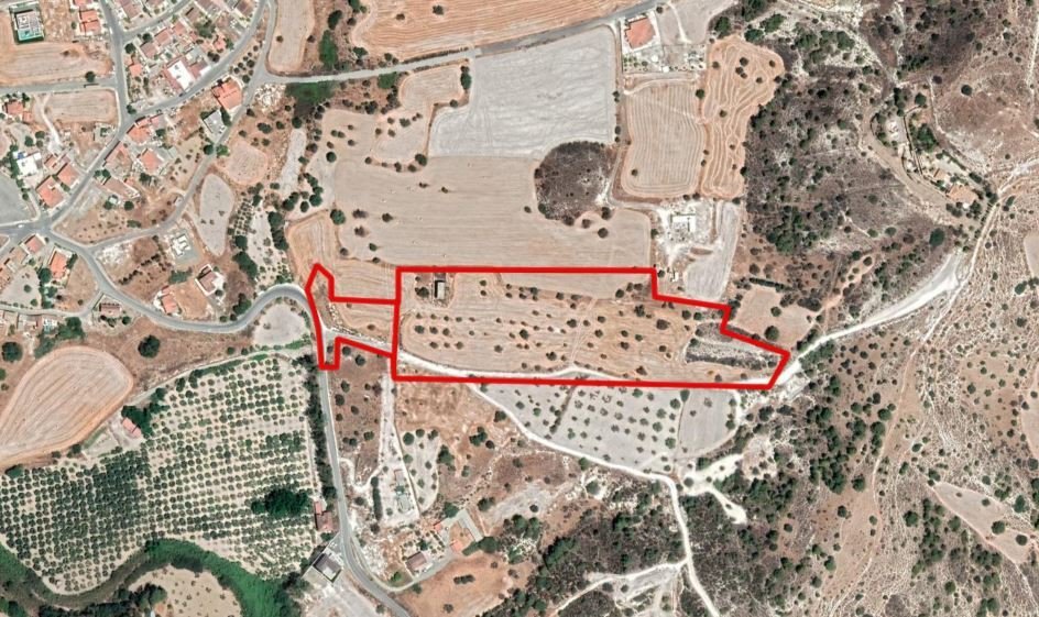 Land in Alethriko, Larnaca