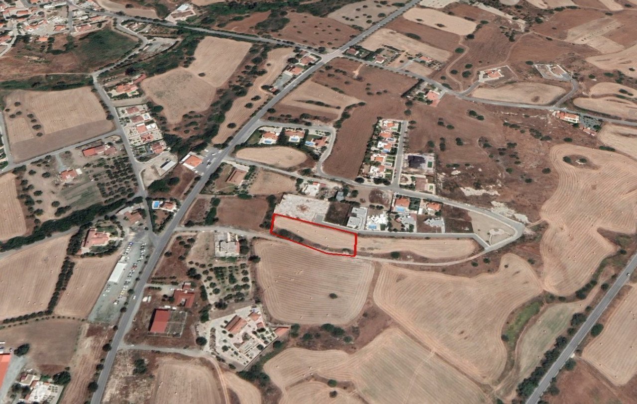 Land in Moni, Limassol