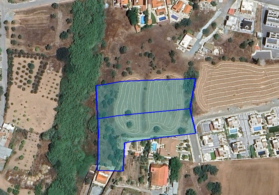 Land in Pyrgos, Limassol