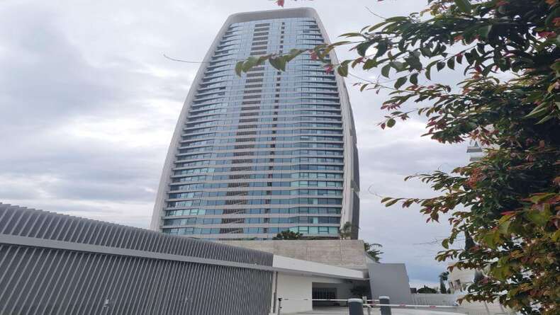 4 Bedrooms Penthouse in Neapolis, Limassol