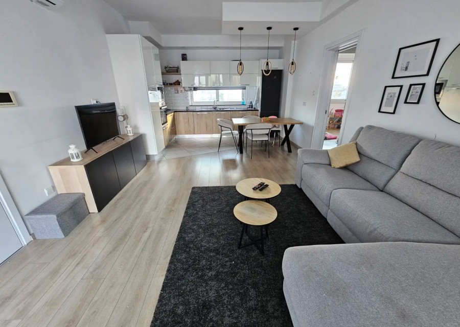 2 Bedrooms Apartment in Larnaca, Larnaca