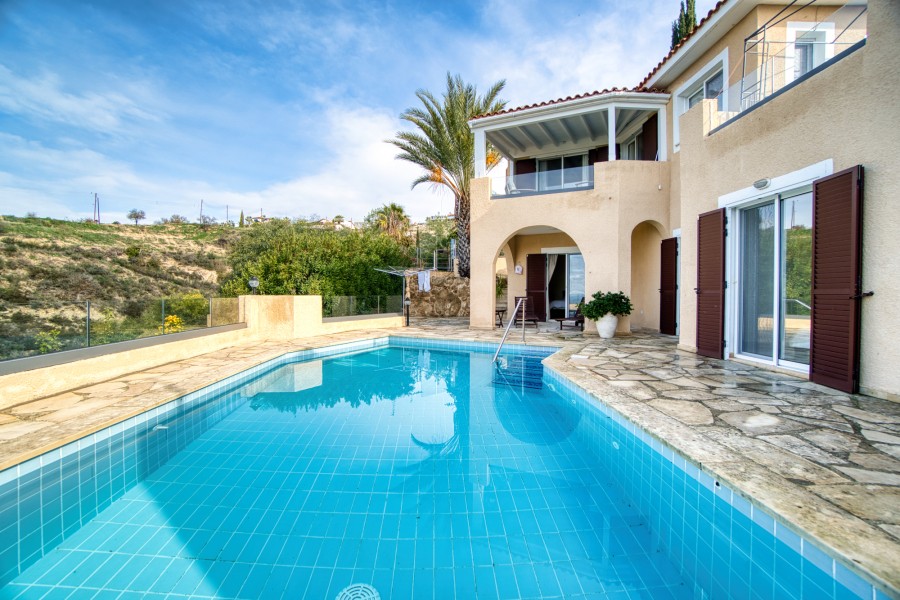 3 Bedrooms House / Villa in Tala, Paphos