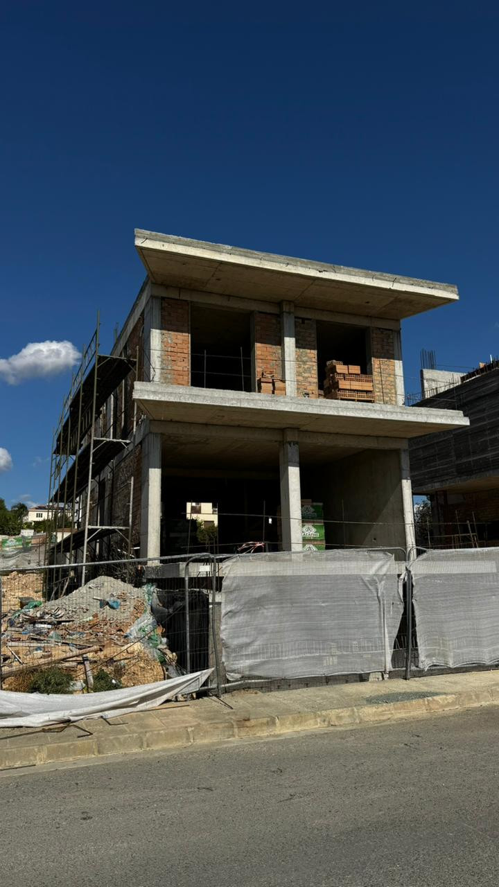 4 Bedrooms House / Villa in Agia Fyla, Limassol