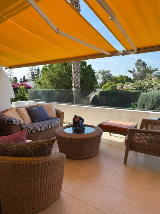 6 Bedrooms Apartment in Limassol, Limassol