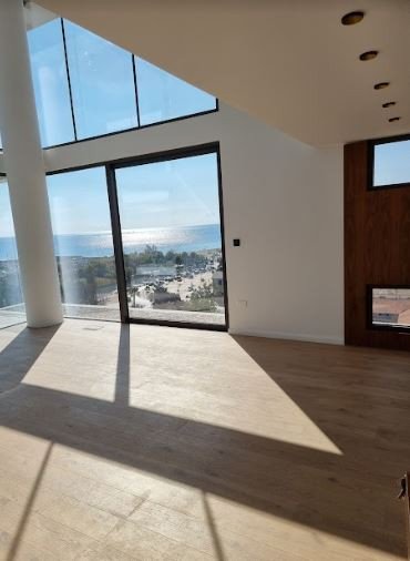 3 Bedrooms Apartment in Larnaca, Larnaca