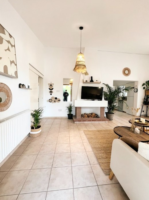 3 Bedrooms House / Villa in Coral Bay, Paphos