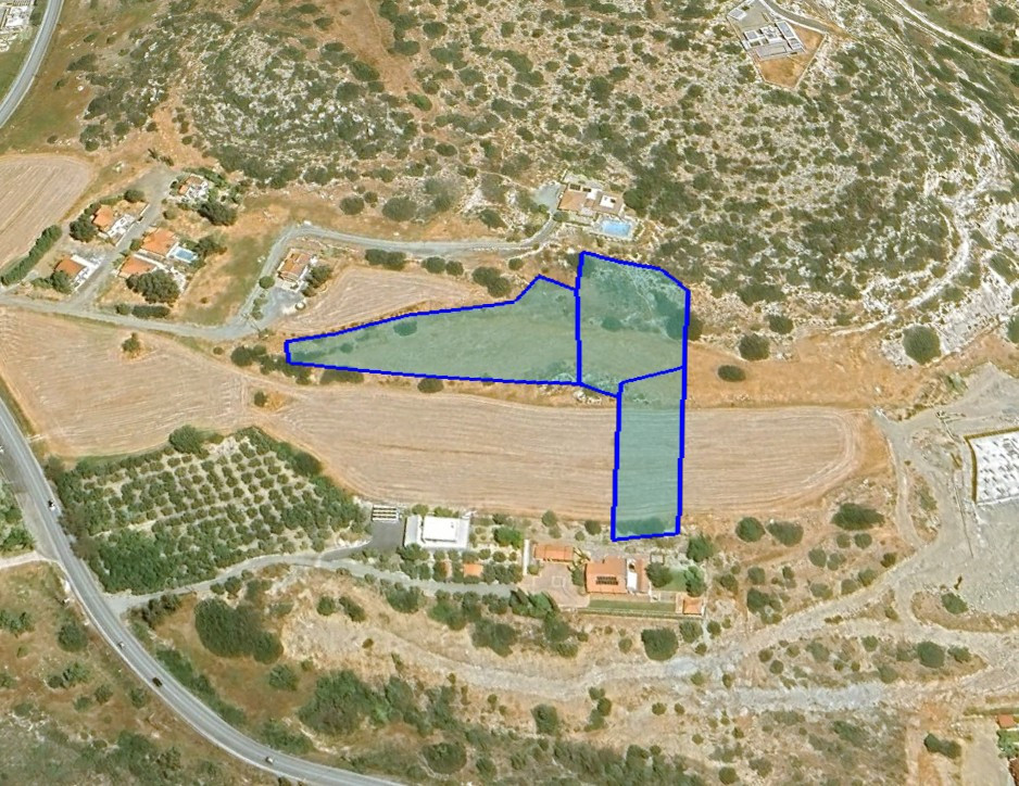 Land in Pareklissia, Limassol