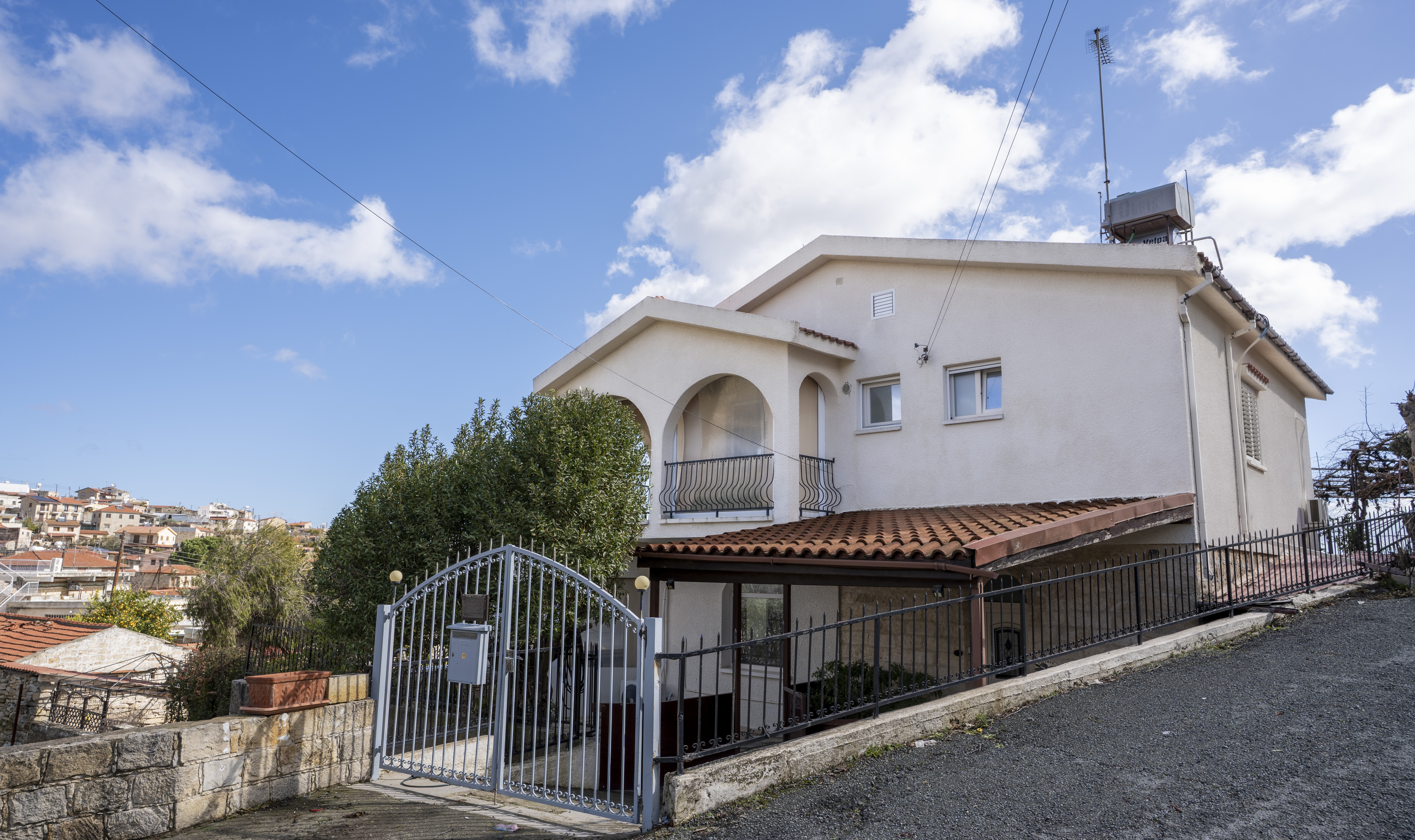 2 Bedrooms House / Villa in Pachna, Limassol