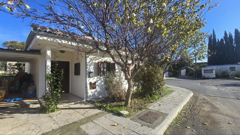 2 Bedrooms Bungalow in Kolossi, Limassol